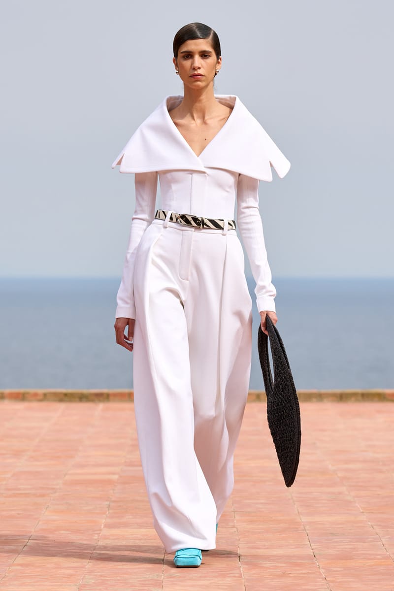ダウンジャケット・コート JACQUEMUS FW24 JACQUEMUS Coats (243CO067 1534150) The Bari coat by JACQUEMUS | Official website