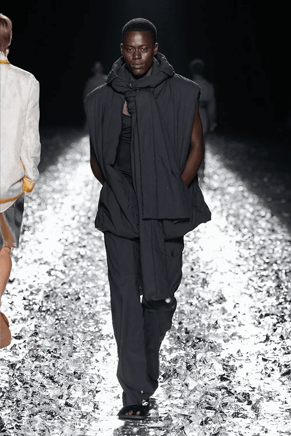 dries van noten 20aw ニット　ビジュー DRIES VAN NOTEN - DRIES VAN NOTEN 20aw ニット セーター ドリス