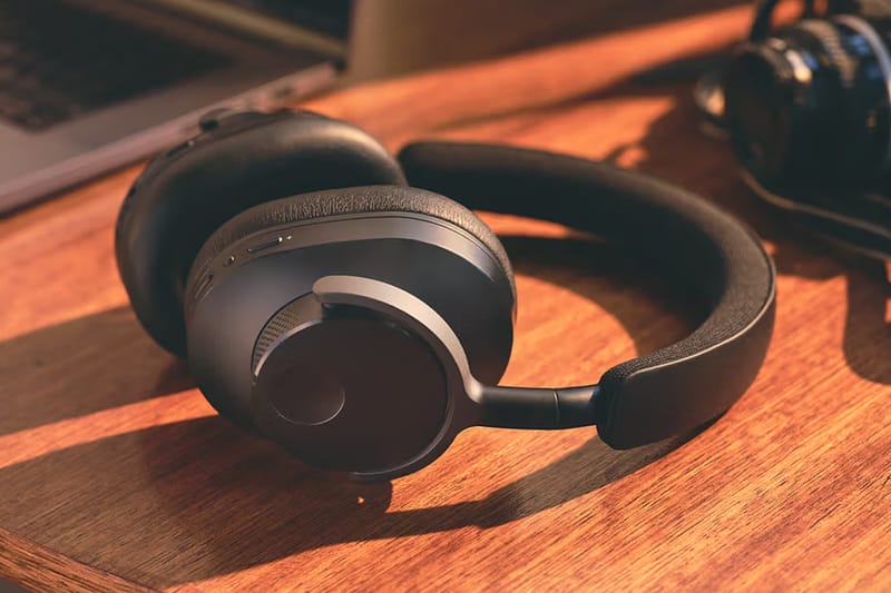 Cambridge Audio's New Melomania P100 Headphones with a 100-Hour