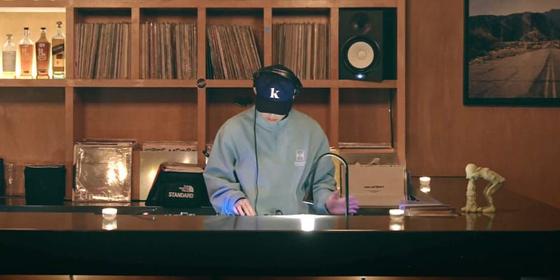 [New Era]★Compact record bar HI FI SEOUL half zip up New Era X Kompakt Record Bar Hi-Fi Seoul Retro Crown, Maroon