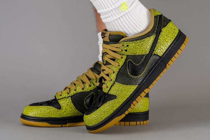 Nike halloween dunks online