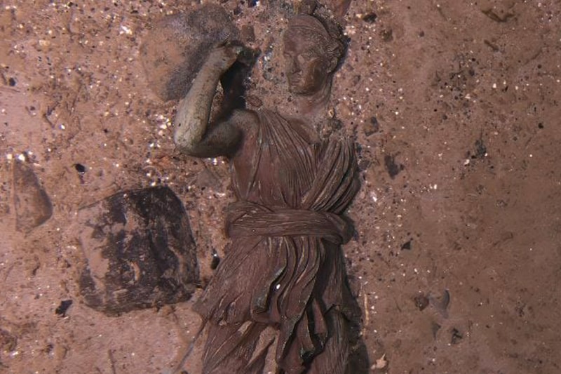 RMS тιтanic Diana of Versailles Bronze Statue Recovery | Hypebeast