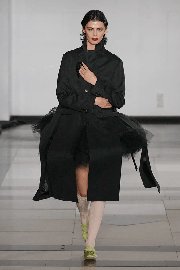 Simone Rocha Ss25 Simone Rocha Spring/Summer 2025 at London Fashion Week | Hypebeast