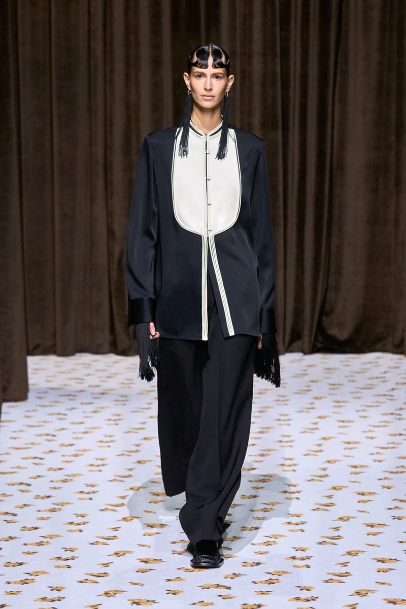 Jil Sander SS25 Milan Fashion Week Runway Collection | Hypebeast