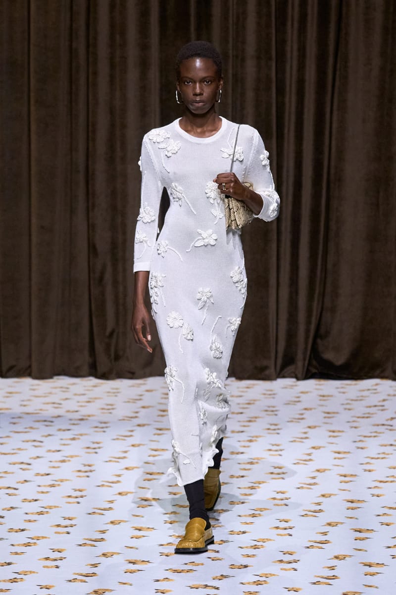 Jil Sander SS25 Milan Fashion Week Runway Collection | Hypebeast