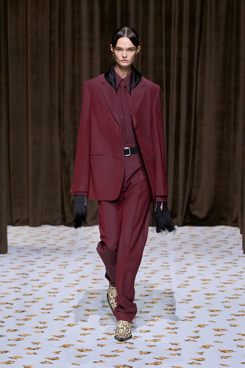 Jil Sander SS25 Milan Fashion Week Runway Collection | Hypebeast