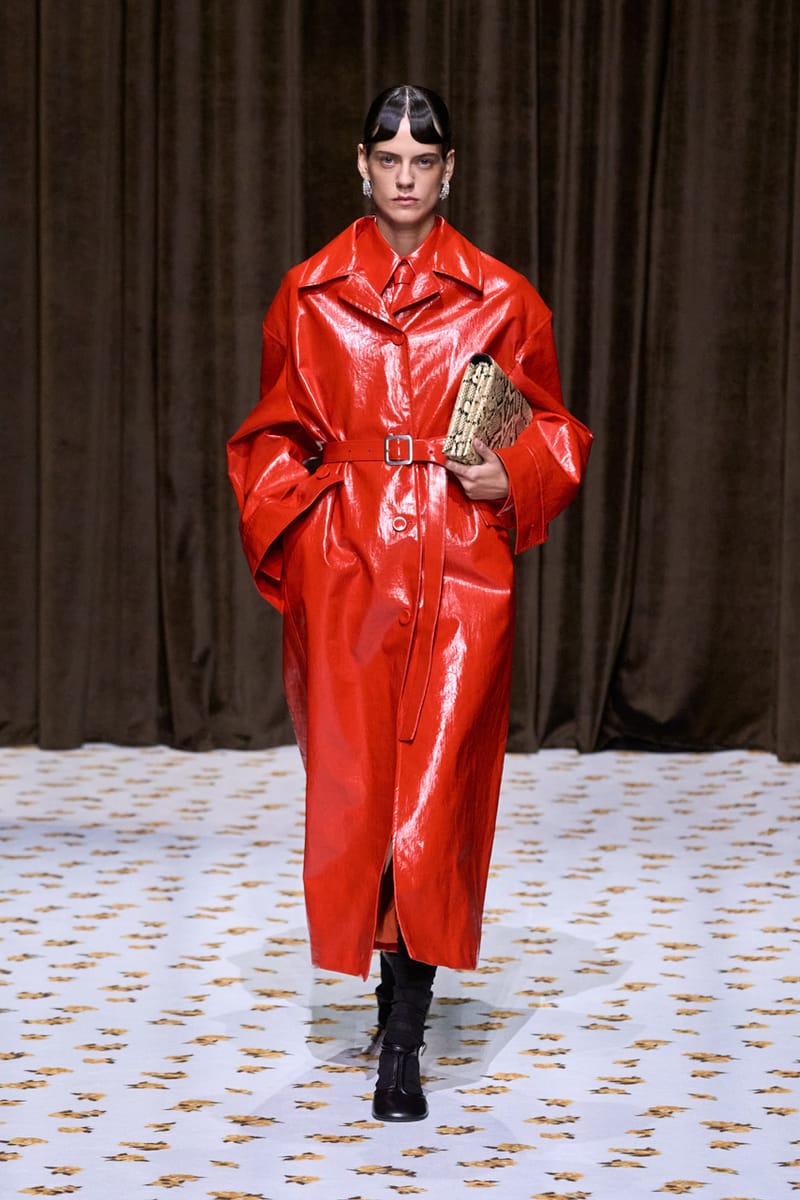 Jil Sander SS25 Milan Fashion Week Runway Collection | Hypebeast