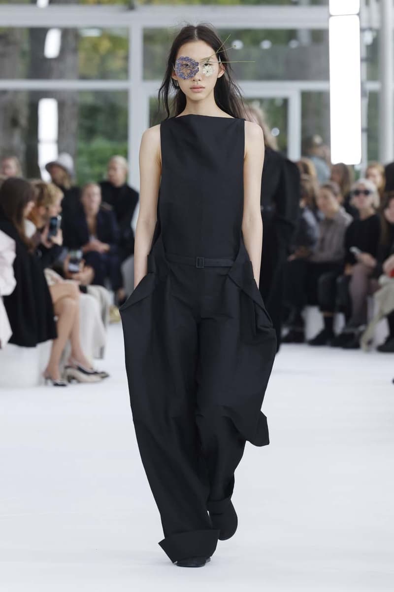 Issey Miyake Celebrates “The Beauty of Paper” for SS25 | Hypebeast