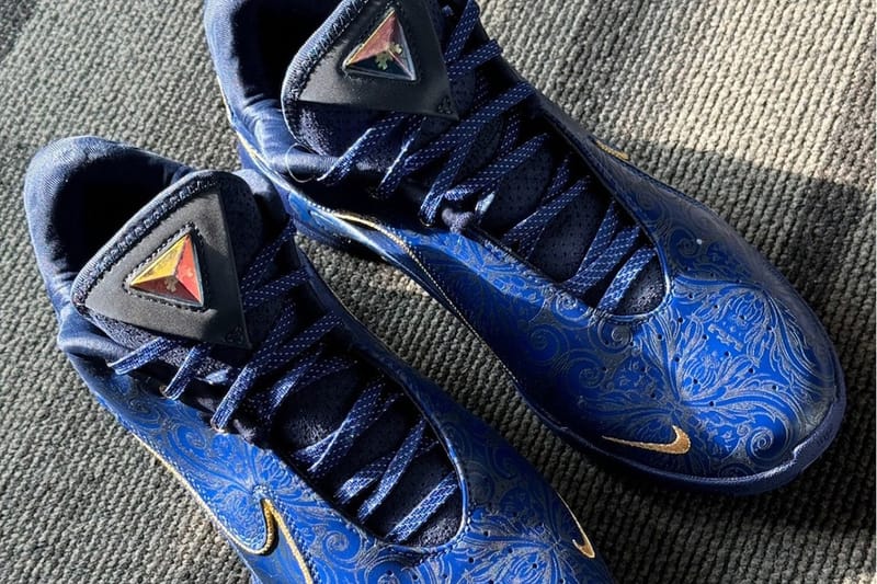 Nike LeBron 22 Monopoly Deep  Blue レブロン モノポリー The Monopoly x Nike LeBron 22 Deep Royal Blue Releases