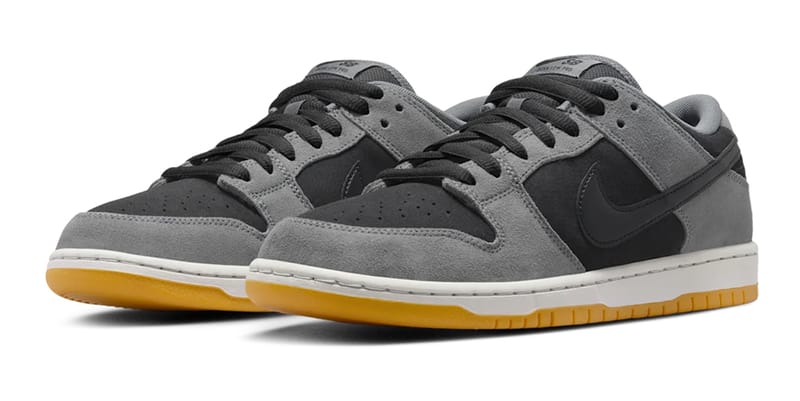 Nike sb dunks grey suede best sale