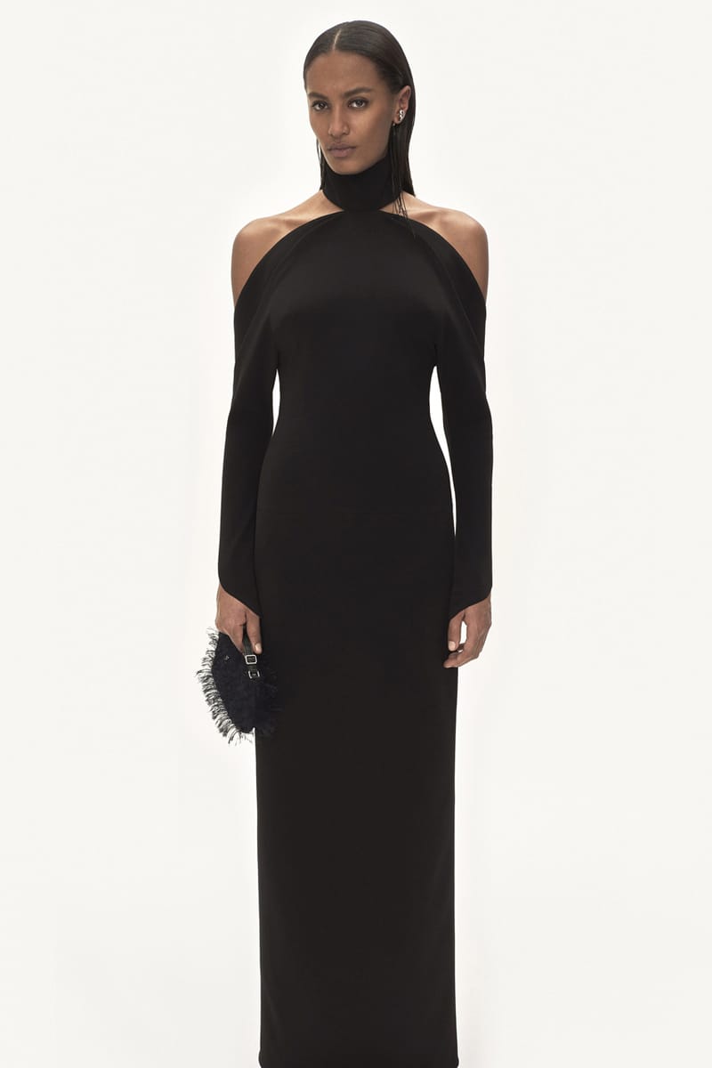 【Courreges】Cappello courreges in naplak（関税込み） Courrèges Pre-Fall 2025 | SHOWstudio