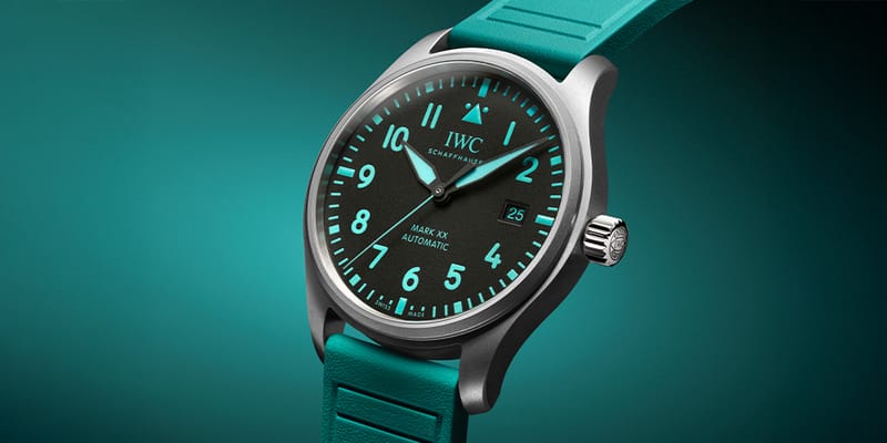 アイダブリューシー 【IWC】 パイロットウォッチ マーク20 メルセデス ペトロナスF1チーム IW328210 メンズ ブラック チタン 腕時計 時計 PILOT'S WATCH MARK XX MERCEDES-AMG PETRONAS FORMULA ONE TEAM BLACK TI 【中古】 IWC Pilot's Watch Mark XX Mercedes-AMG PETRONAS | Hypebeast