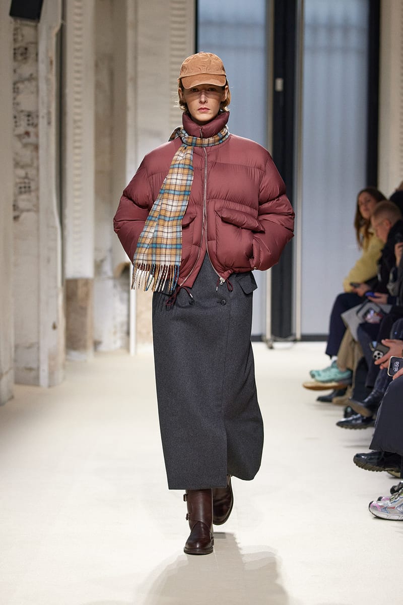 AURALEE FW25 Paris Fashion Week Collection | Hypebeast