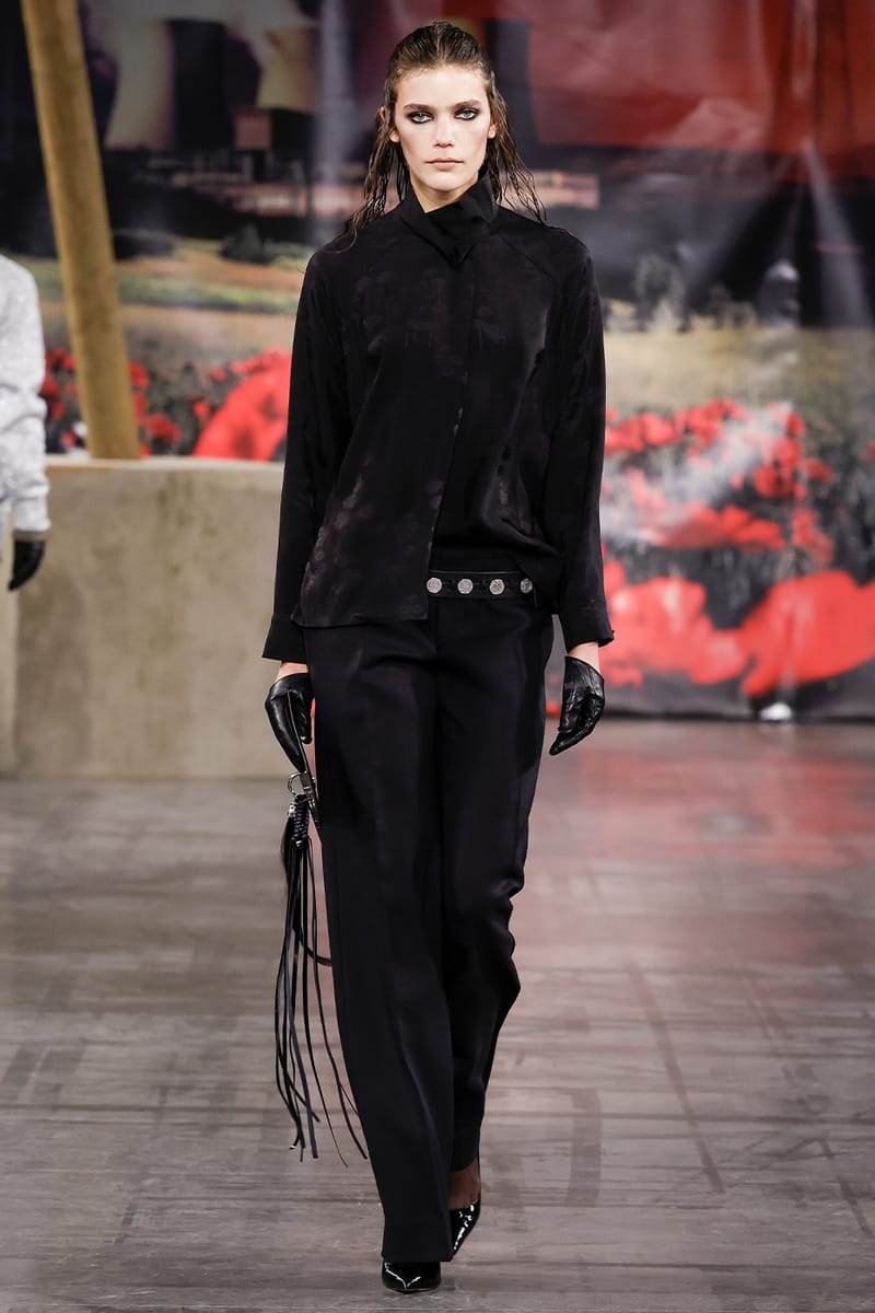 032c FW25 “SUSPICIOUS MINDS” Paris Fashion Week | Hypebeast