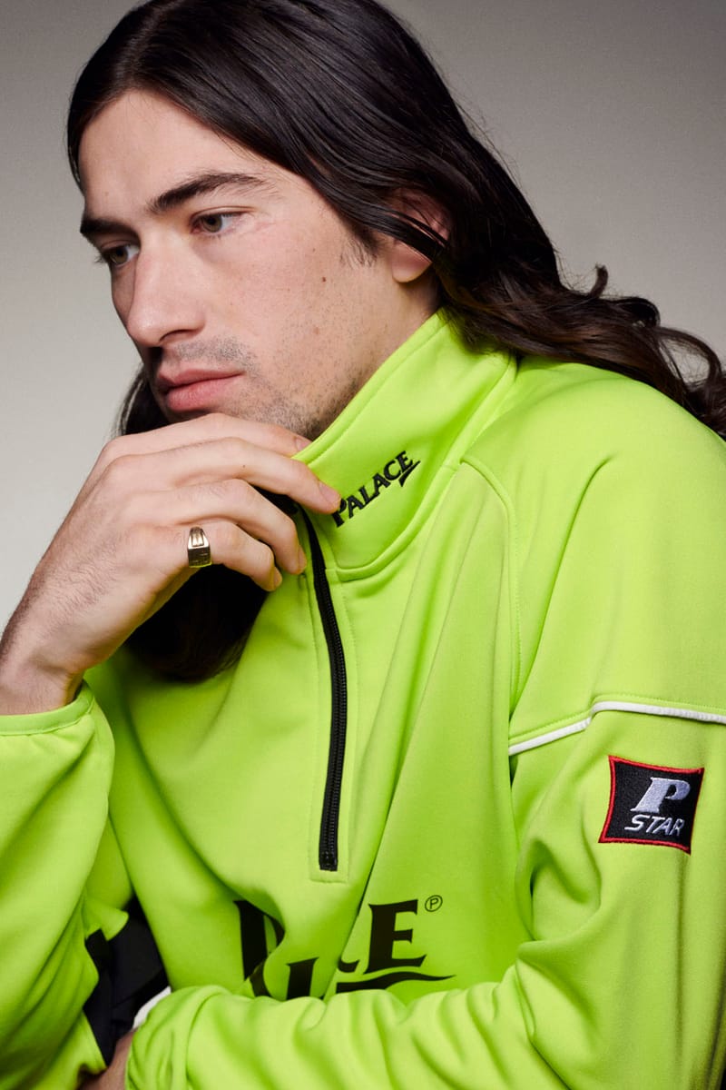 palace パーカー 25spring palace パーカー 25spring - メルカリ