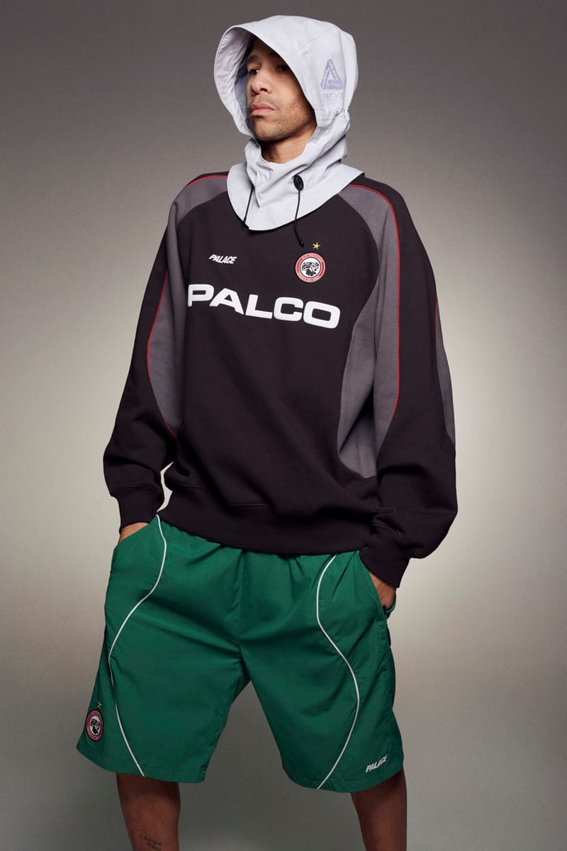 palace パーカー 25spring Palace Presents Its Spring 2025 Lookbook | Hypebeast