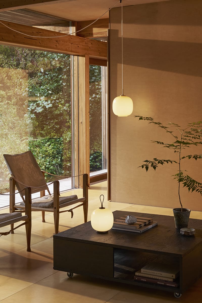 Louis Poulsen VL 45 Radiohus Portable Lamp Info | Hypebeast Louis Poulsen VL 45 Radiohus Portable Lamp Info | Hypebeast