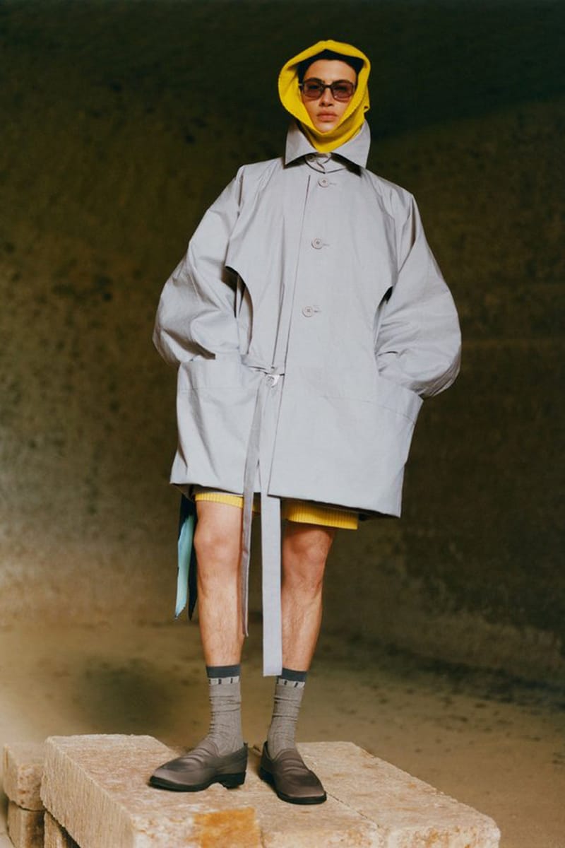 25SS【HOMME PLISSÉ ISSEY MIYAKE】 Homme Plissé Issey Miyake Parachute Jacket in Khaki SS25