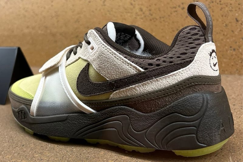 Travis Scott Nike Zoom Field Jaxx Limelight HQ3072-300 | Hypebeast