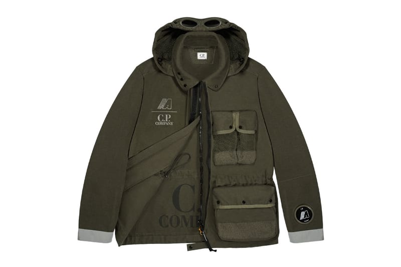 ジャケット・アウター C.P. COMPANY ☆PALACE X C.P. COMPANY☆ DD SHELL RIPSTOP EXPLORER JACKET