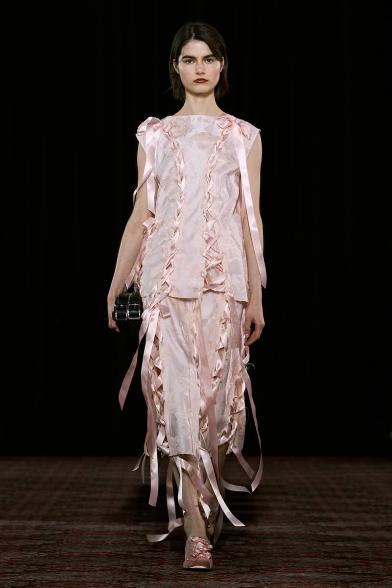 Simone Rocha Fall/Winter 2025 Runway | Hypebeast