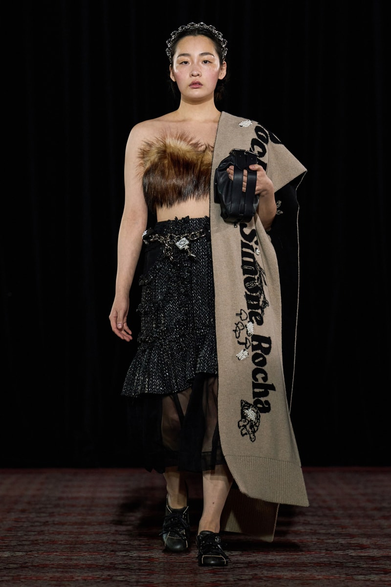 Simone Rocha Fall/Winter 2025 Runway | Hypebeast
