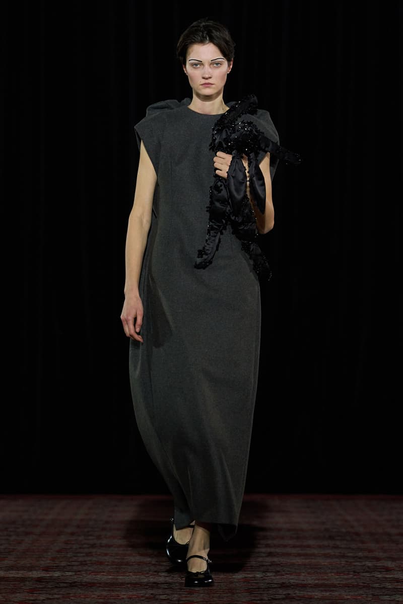Simone Rocha Fall/Winter 2025 Runway | Hypebeast