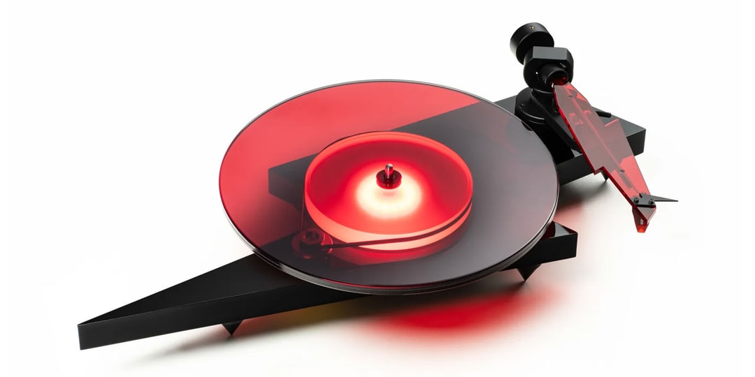 Pro-Ject Audio Systems Turns AC/DC's Lightning Strike Into a Turntable ...