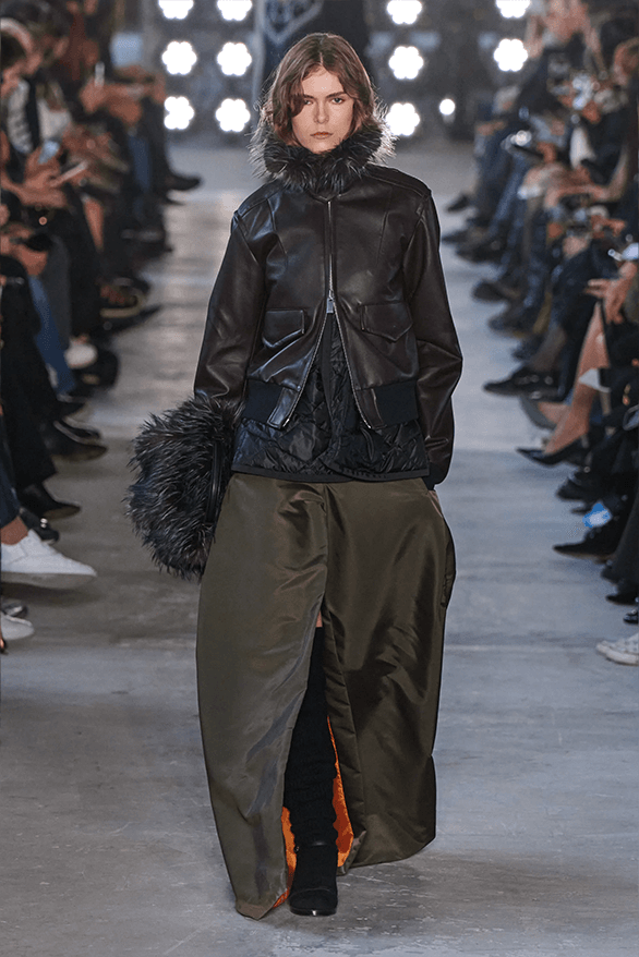 サカイ2025年秋冬ウィメンズコレクション | Hypebae