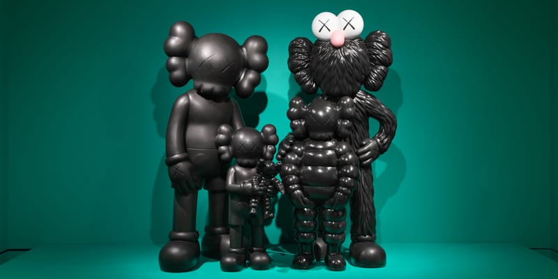 KAWS FAMILY Crystal Bridges Museum Bentonville Arkansas | Hypeart