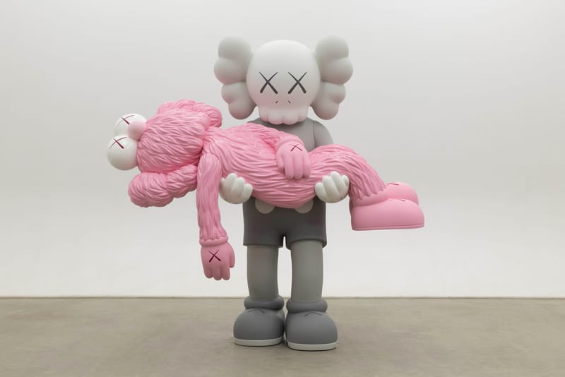 Original Fake KAWS 4 Feet Companion | Hypebeast Original Fake KAWS 4 Feet Companion | Hypebeast