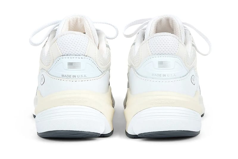 New Balance 990v6 