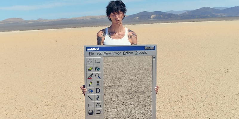 鏡 Drought iMirror / Hypebeast ドラウトがウィンドウズ95のマイクロソフトペイントミラーを発表