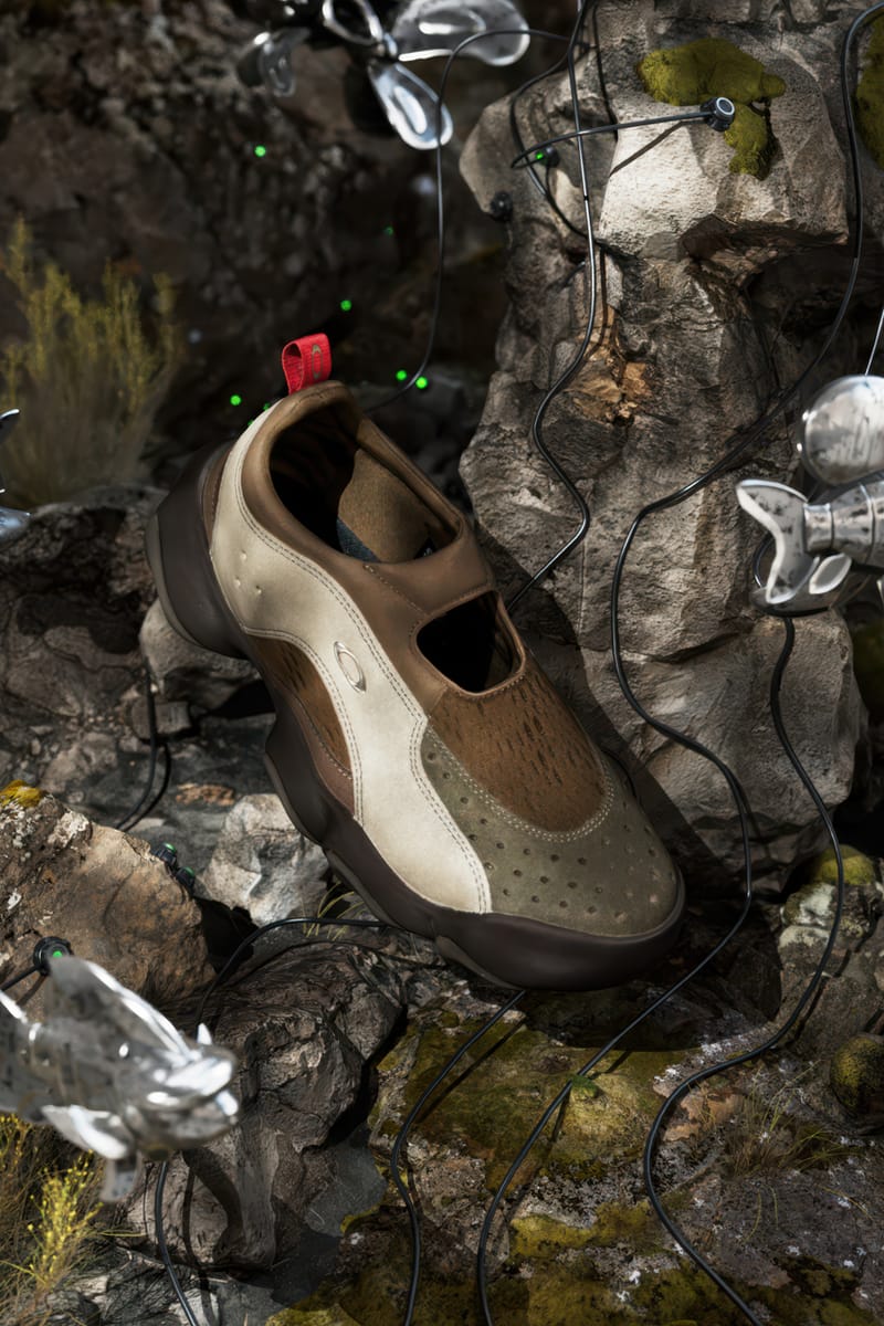 スニーカー OAKLEY SS25 FLESH SANDAL (BDP25S02004457 GR28) Oakley Factory Team SS25 SOUTH2 WEST8 Release Info | Hypebeast