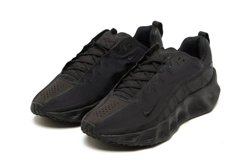 靴 Nike Ava Rover Triple Black/Anthracite NIKE AVA ROVER 