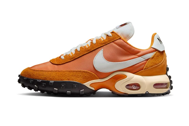 Nike Air Ghost Racer 