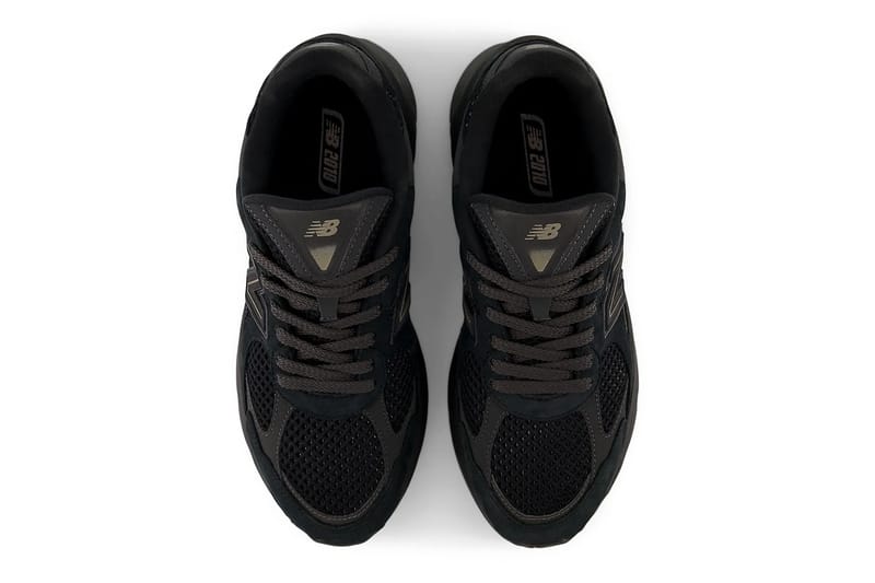 New Balance 2010 Arrives in Sleek 