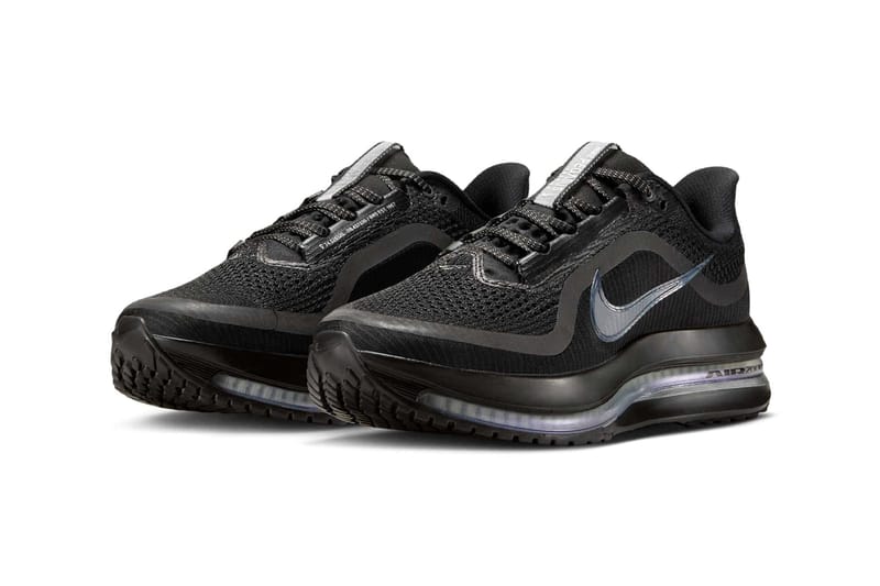 NIKE ☆ Air Zoom Pegasus Premium ‘Black’ The Nike Pegasus Premium 