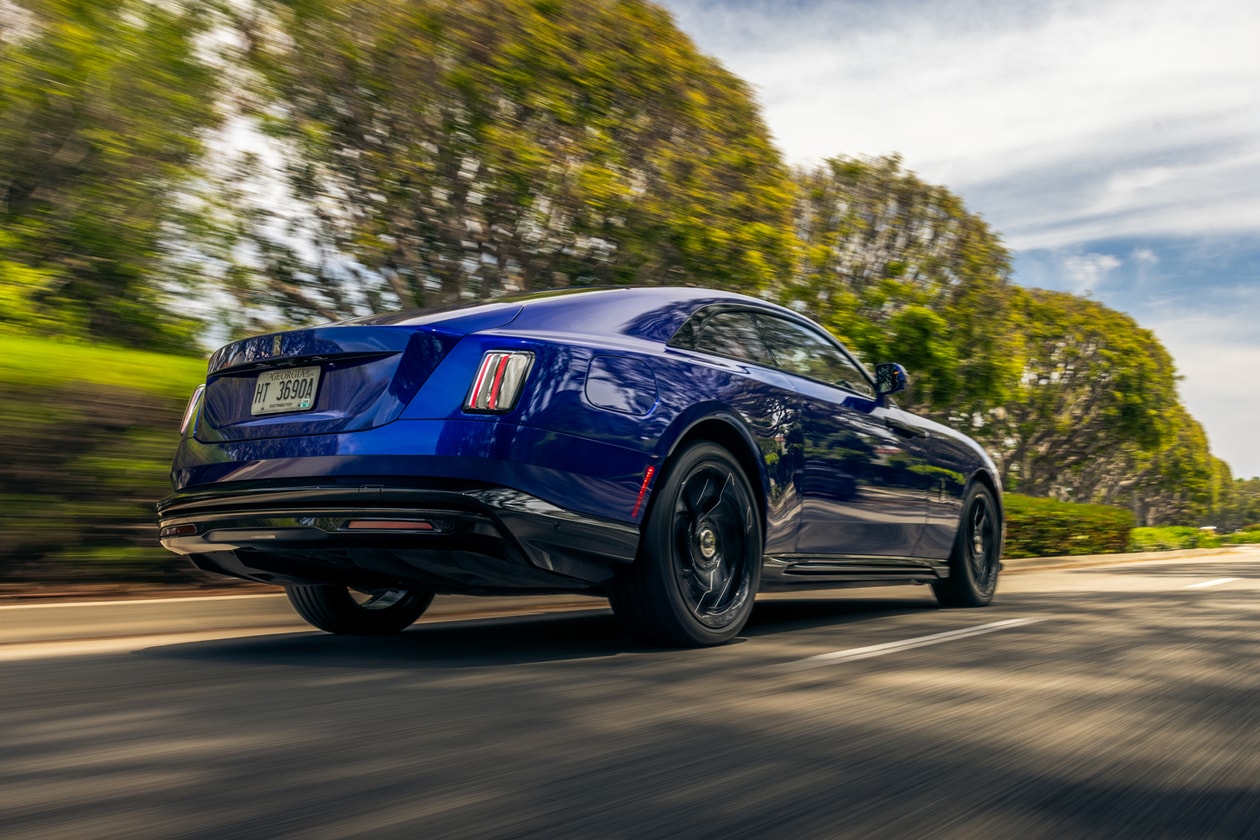 Rolls-Royce Black Badge Spectre 詳盡圖賞 | Hypebeast