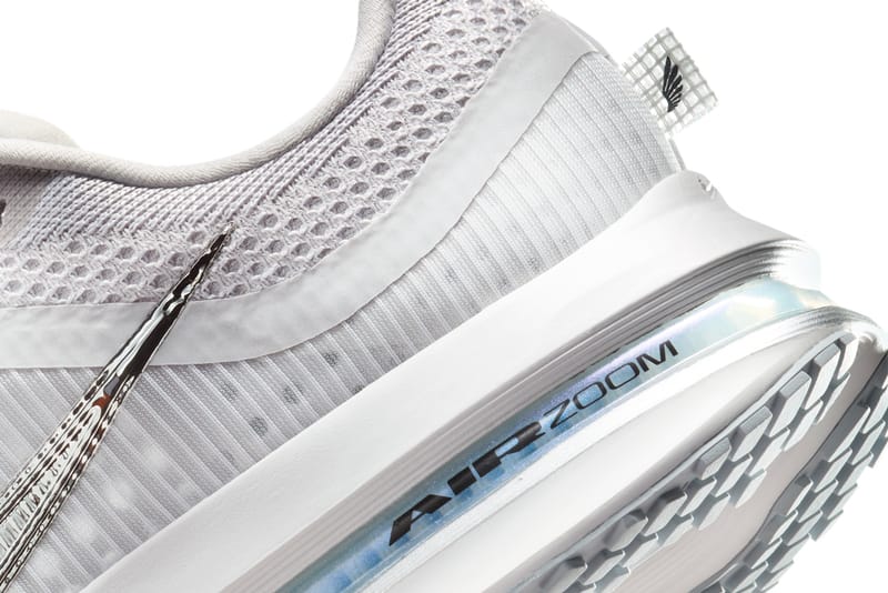 【Nike】 (W) Pegasus Premium Atmosphere llic Silver Nike-Pegasus-Premium-Metallic-