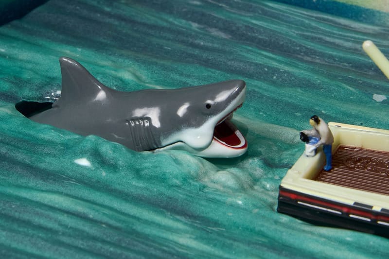 Hot Wheels Jaws ホットウィール ジョーズ 50周年 SDCC Hot Wheels 50th Anniversary Jaws Collectible Die-Cast Set