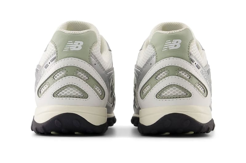 新品箱付き　new balance メタリックシルバー スニーカー 楽天市場】メタリック（ブランドニューバランス）（スニーカー