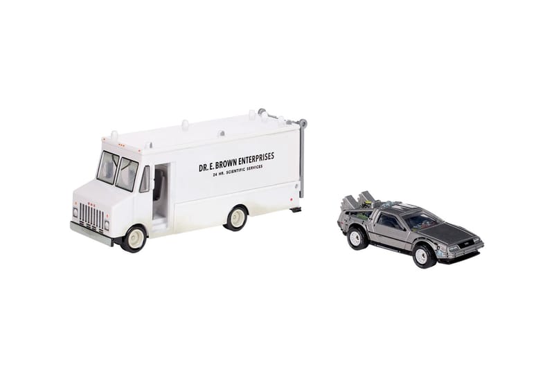 Hot Wheels 6台セット Benz back to the future Hot Wheels Back to the Future SDCC Set Info | Hypebeast
