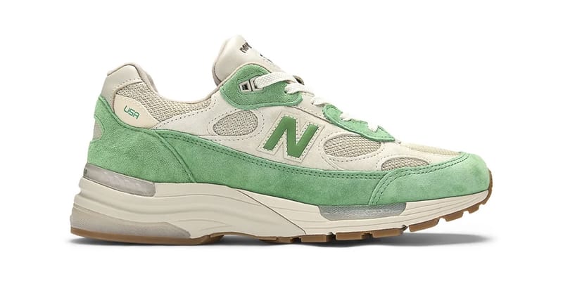 new-balance-992-mint-gum-
