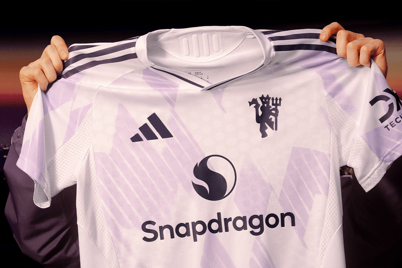 Manchester United x adidas 2025/26 Away Jersey | Hypebeast