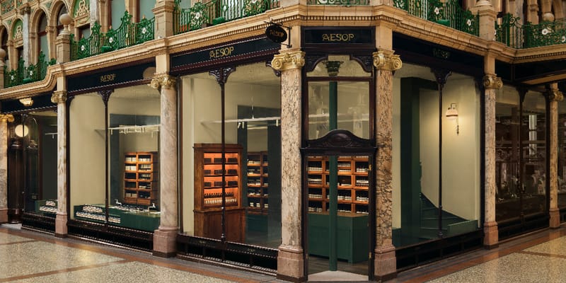 Aesop
ハンドクリーム
ハンドバーム aesop-leeds-store-opening-