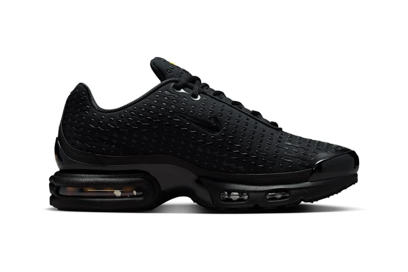 Nike Air Max Plus VII Triple Black HQ2197-001 Release