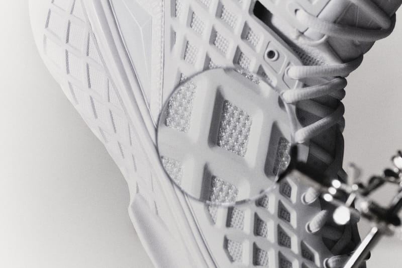 Nike Kobe 3 Protro Halo HM4351-100 Release Date | Hypebeast