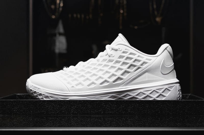 新品 Kobe 3コービー 3 プロトロ Nike Kobe 3 Protro Low Reveal Info | Hypebeast