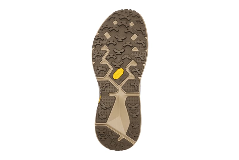 ナカ ヨドバシ.com - ホカ HOKA チャレンジャー 7 ワイド CHALLENGER